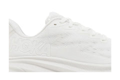 Wmns Clifton 9 'Triple White'