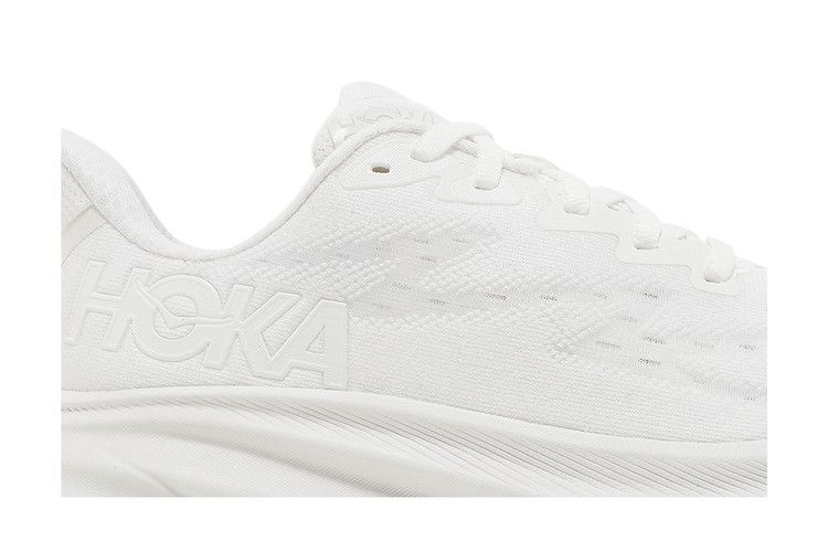 Wmns Clifton 9 'Triple White'