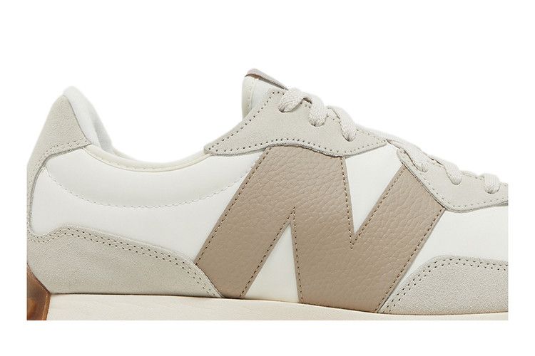 New Balance 327 Moonbeam Driftwood