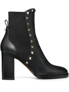 Valentino Garavani  Rockstud ankle boots
