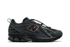 New Balance 1906R Black Cement Graphite