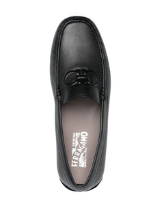 embossed-Gancini loafers