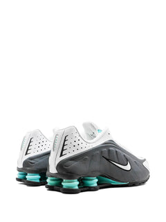 Shox R4 sneakers