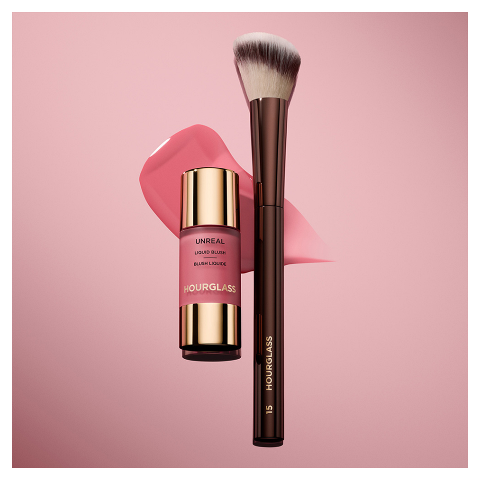 No. 15 Blush Brush