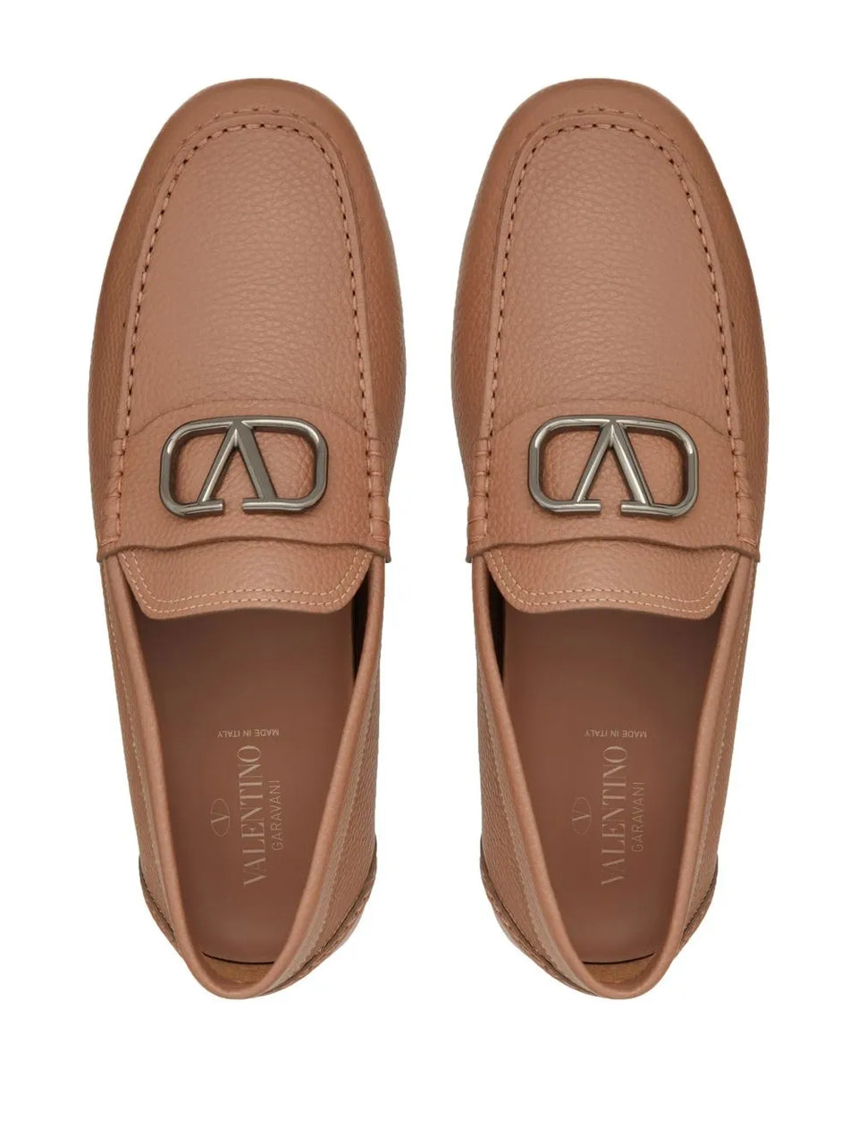 VLogo Signature leather driving shoes