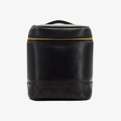 CS059 - CHANEL Vintage Black Lambskin Vanity Case Bag