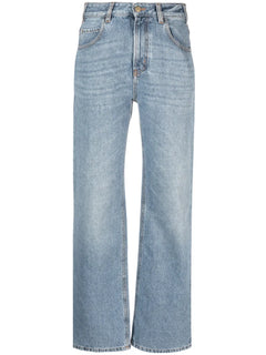 low-cut boyfriend jeans