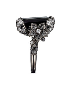18kt white gold Black Diamond Cinderella cocktail ring