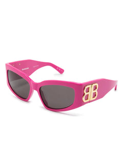 Bossy butterfly-frame sunglasses