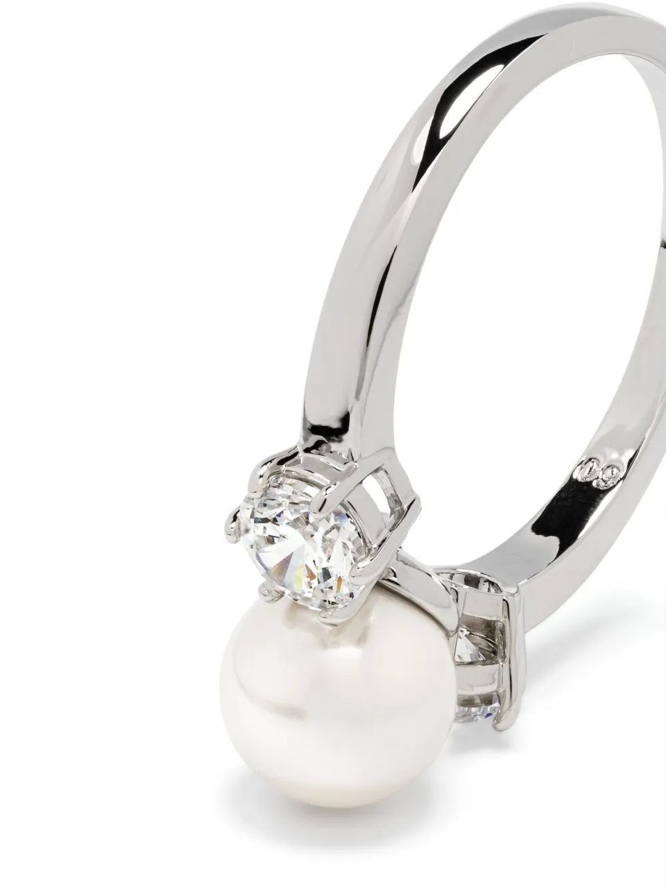 Matrix crystal pearl ring