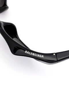 Runner cat-eye sunglasses