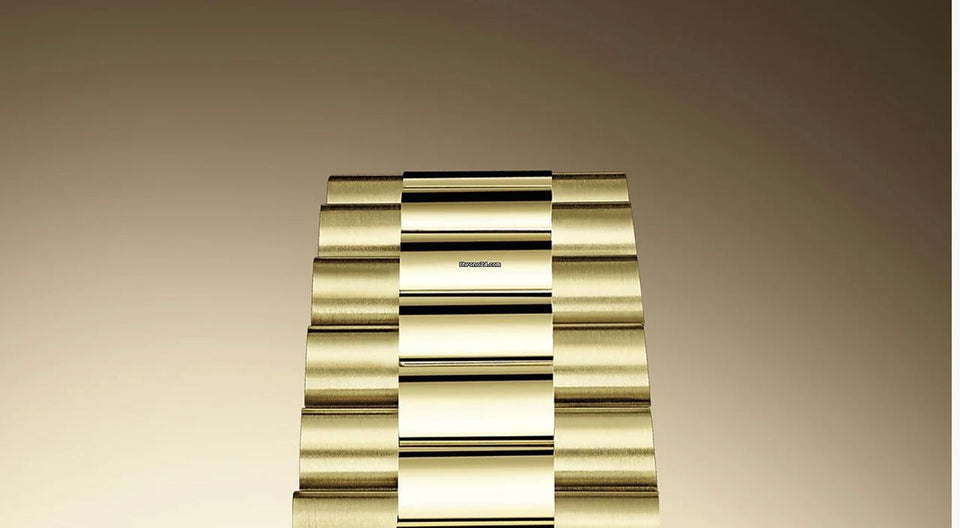 Rolex | Day-Date | 228348rbr | Yellow gold | Yellow gold | Green | Automatic