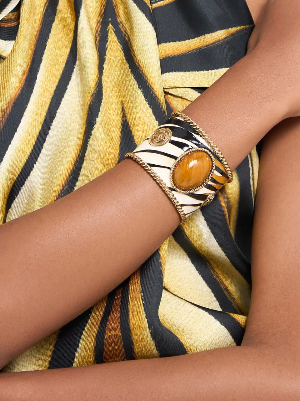 enameled metal bracelet