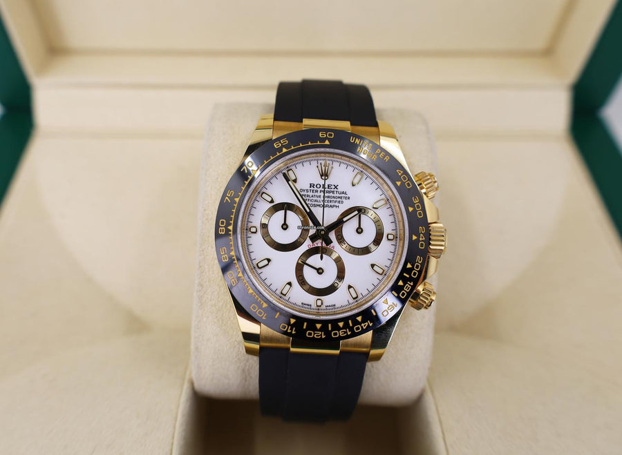 Rolex | Daytona | 116518LN | Yellow gold | 40 mm | Rubber | White | Automatic