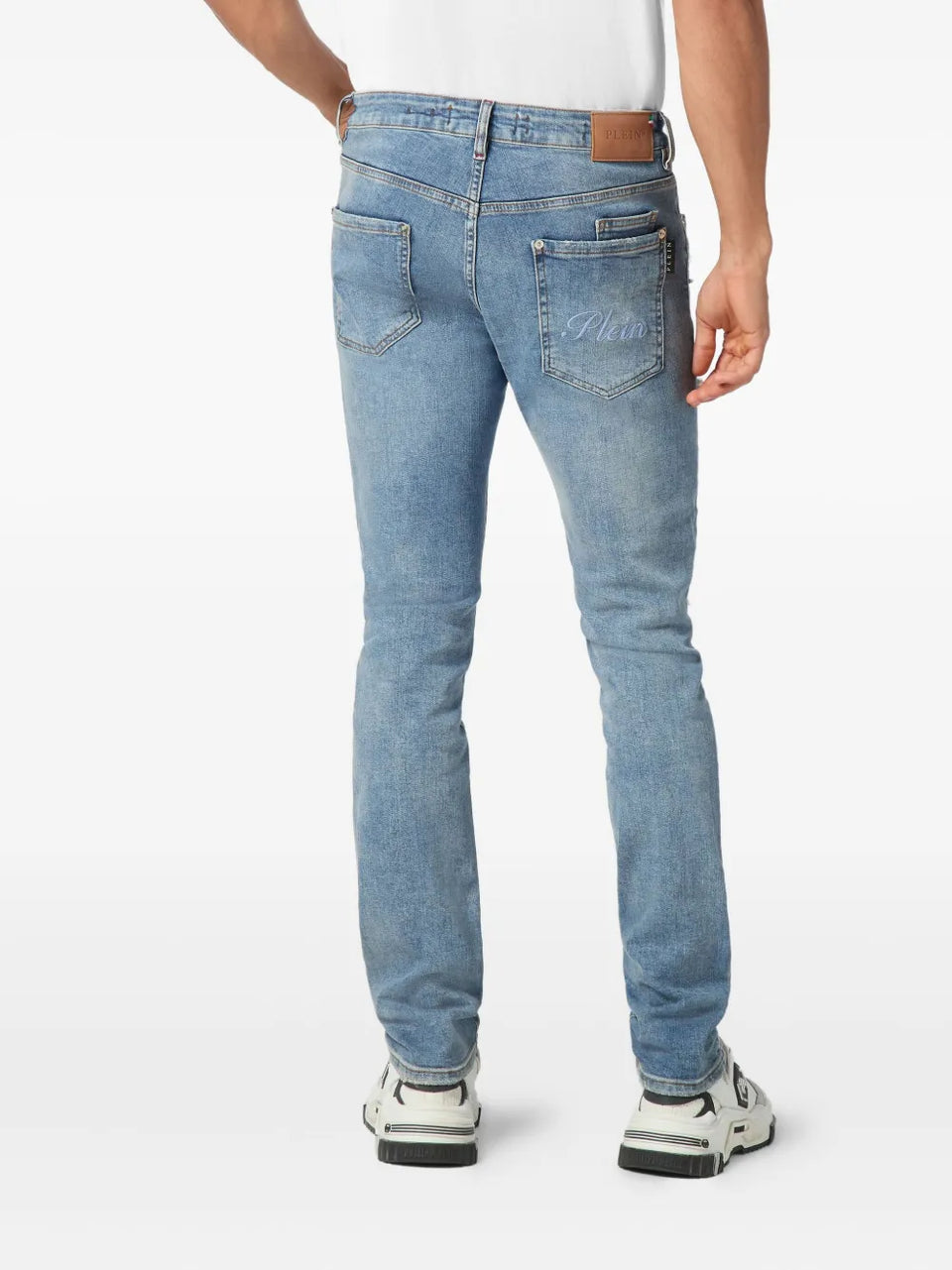 distressed-effect jeans
