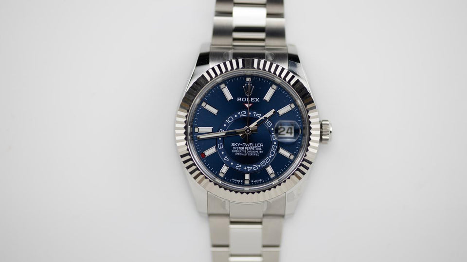 Rolex | Sky-Dweller | 326934 | White gold | 42 mm | Steel | Blue | Automatic