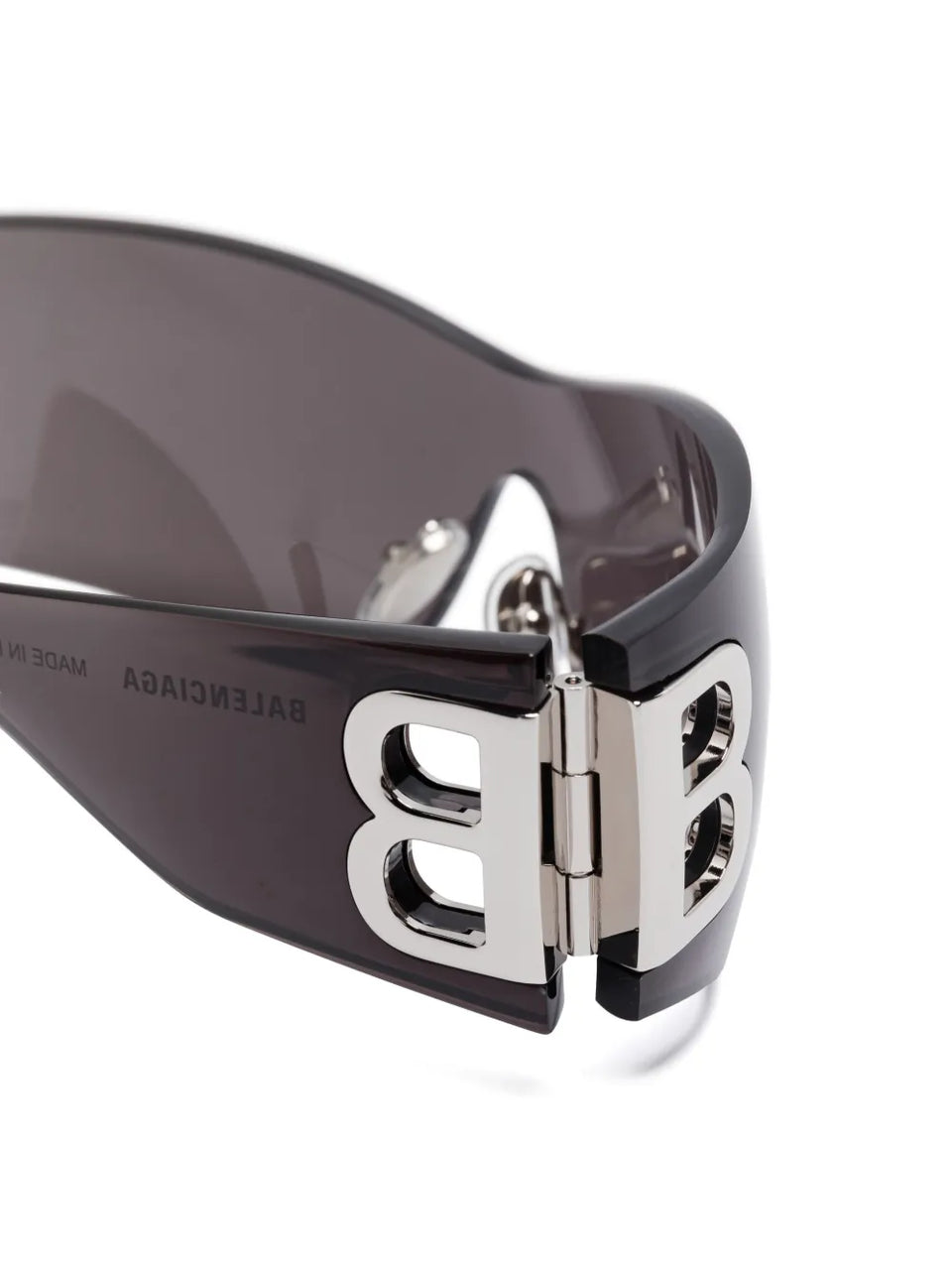 BB-rivet sunglasses