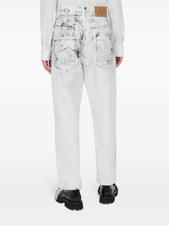 distressed-effect jeans
