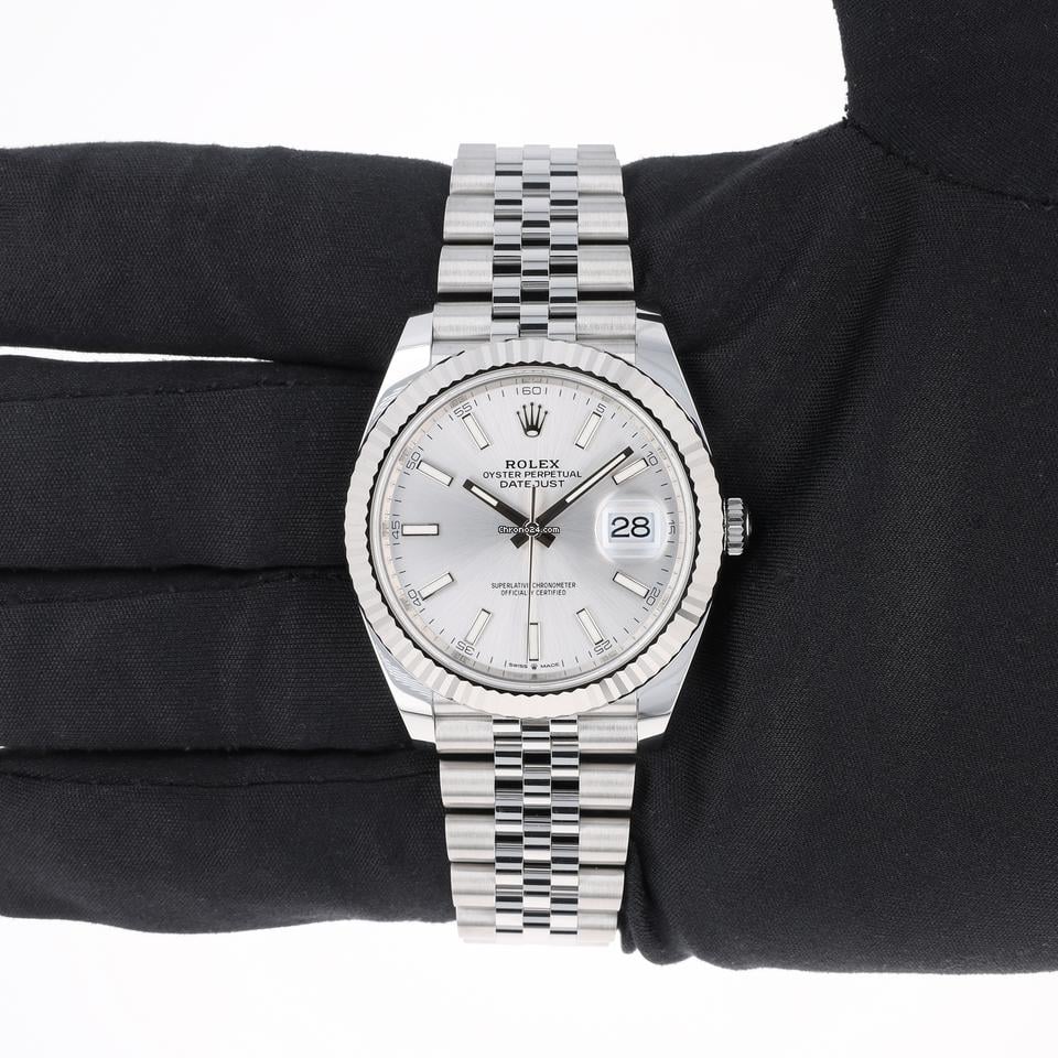Rolex | Datejust | 126334 | Steel | 41 x 49 mm | Steel | Silver | Automatic
