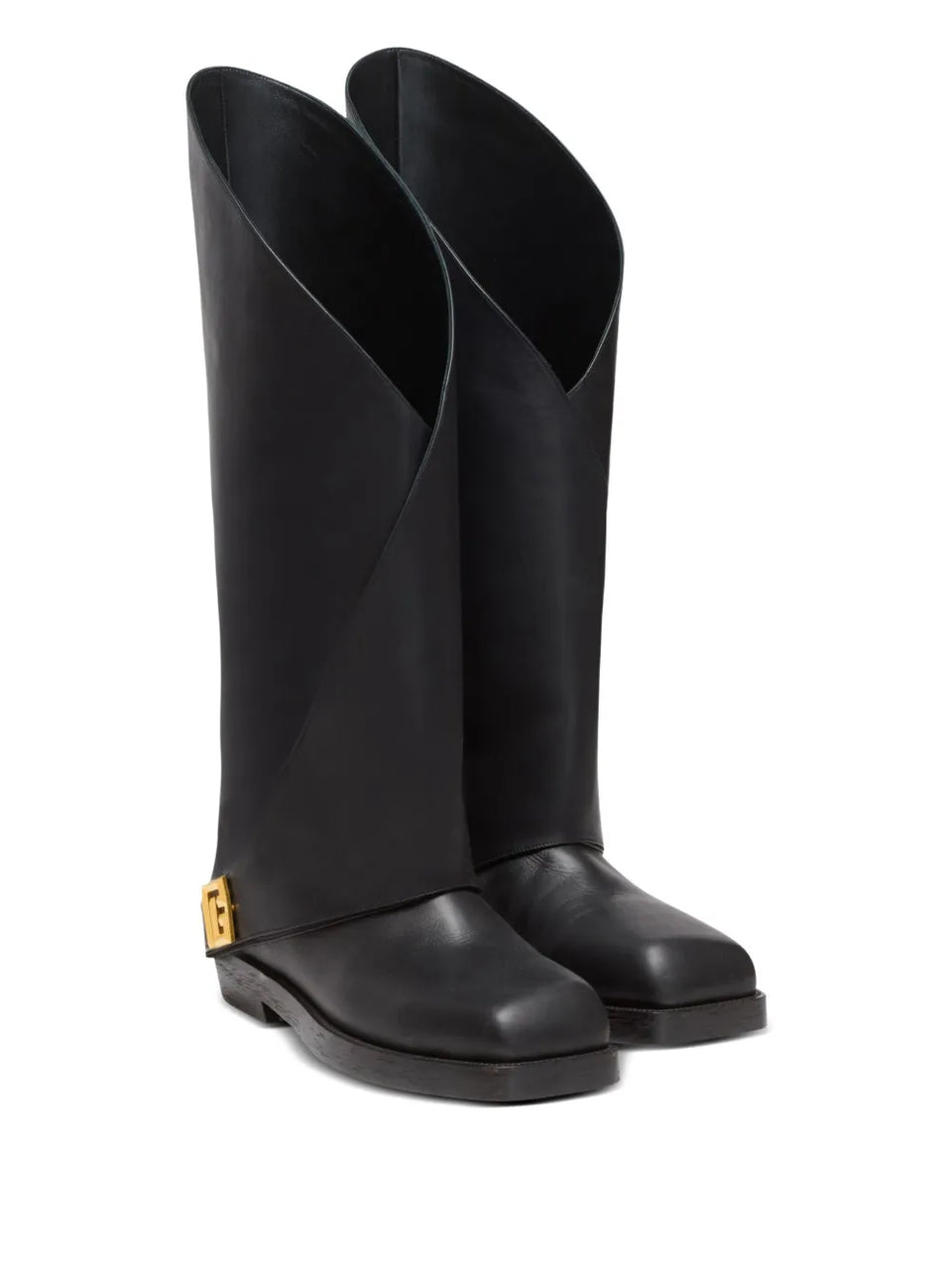Twist boots