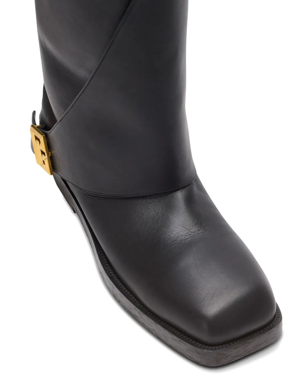 Twist boots