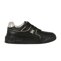 Valentino Wmns One Stud Low 'Black Platinum Hardware'