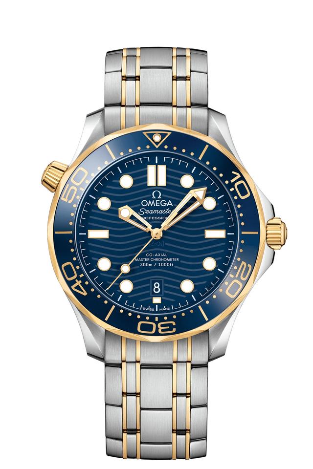 Omega Seamaster Diver 300 MCo‑axial Master Chronometer Diver 300 M Yellow Gold Steel 210.20.42.20.03.001