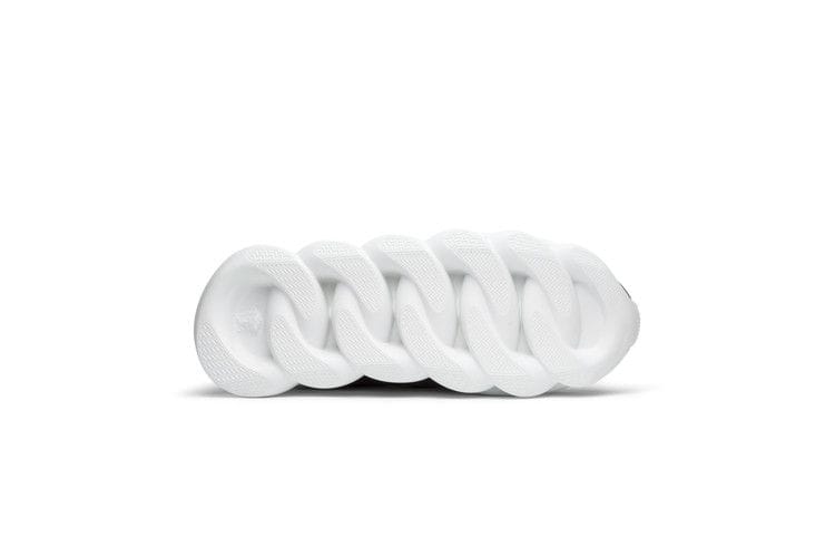 Versace Chain Reaction Wild