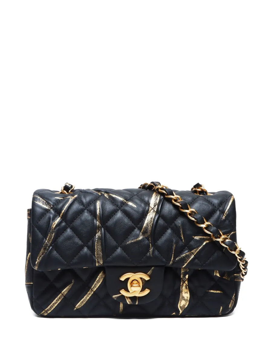 2020s small Classic Single Flap shoulder bag