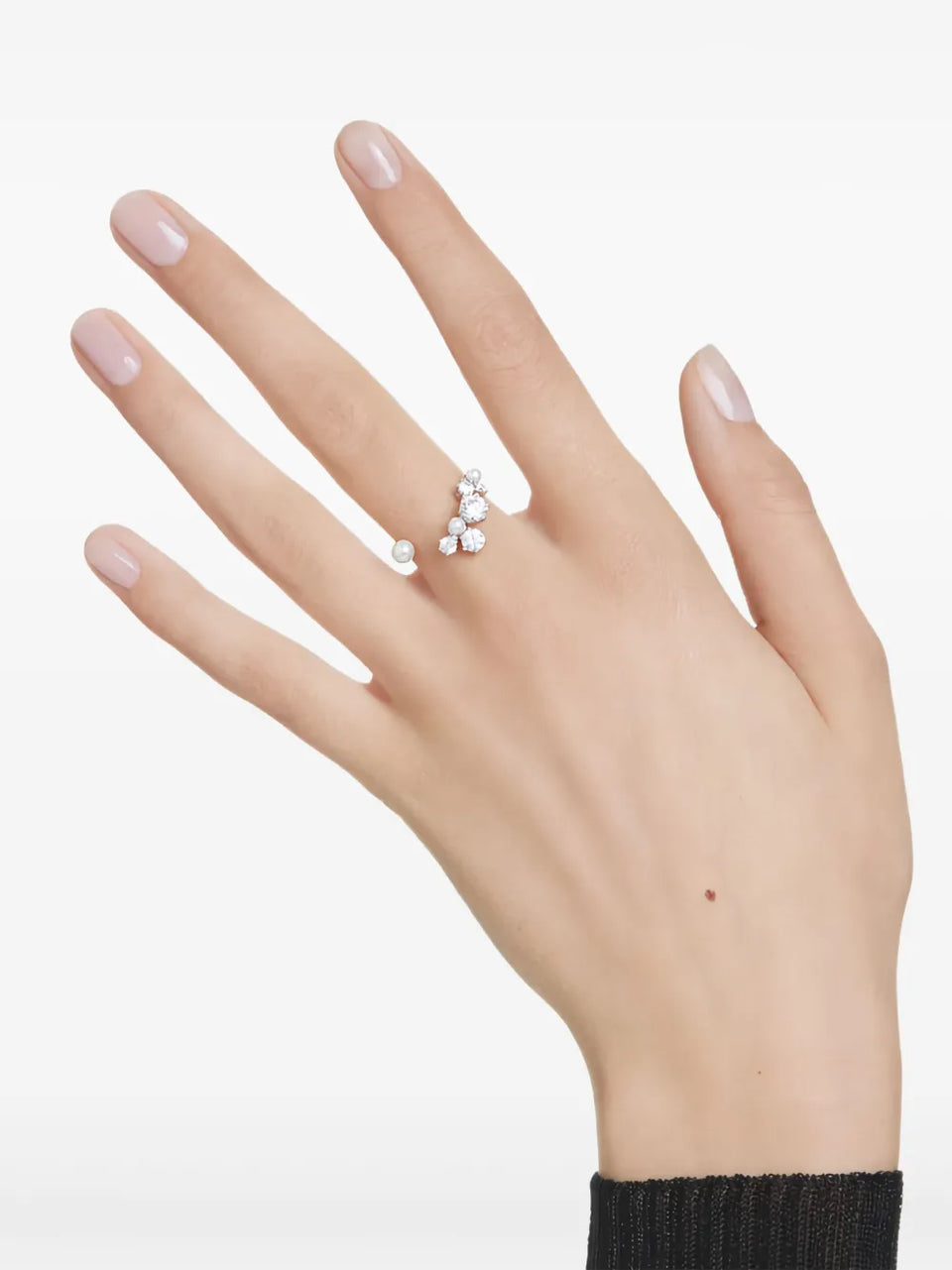 Constella ring