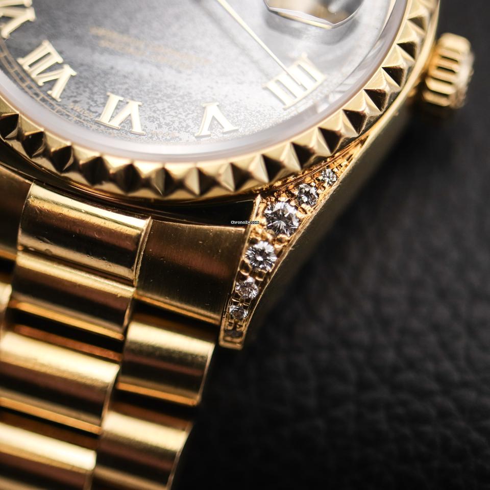 Rolex | Day-Date | 18018 | Yellow gold | 36 mm | Yellow gold | Black | Automatic