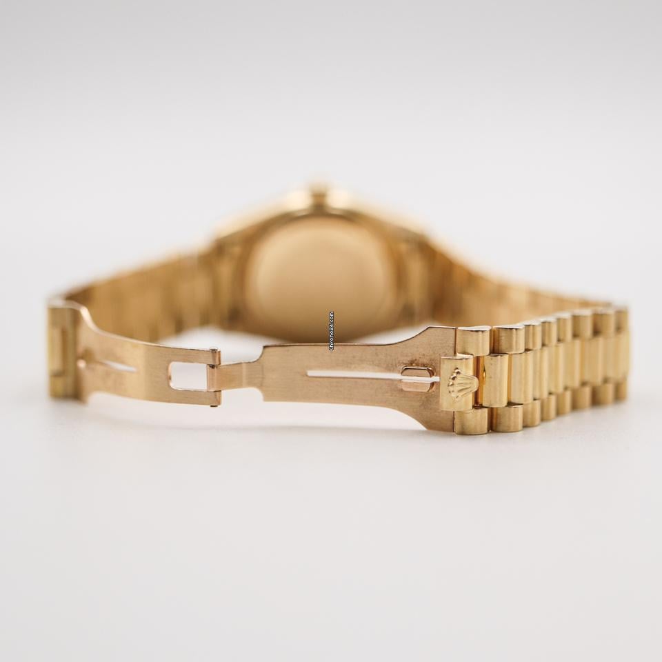 Rolex | Day-Date | 18018 | Yellow gold | 36 mm | Yellow gold | Black | Automatic