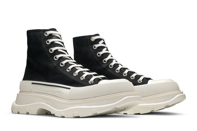 Alexander McQueen Tread Slick Boots Black White
