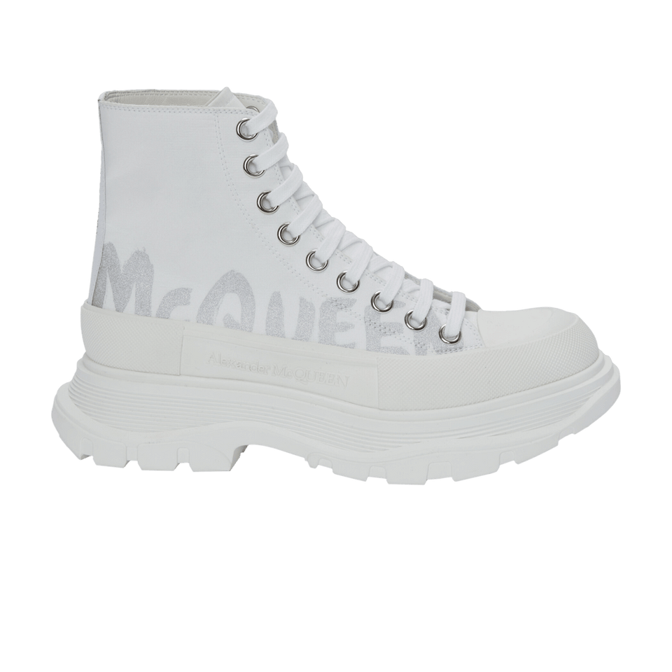 Alexander McQueen Wmns Tread Slick Boots 'White Silver'