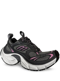 6XL sneakers