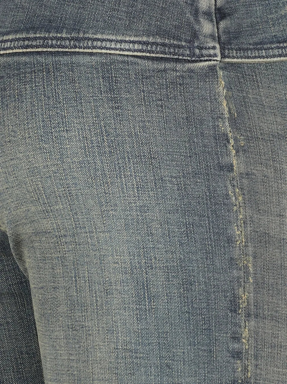 logo-buckle jeans