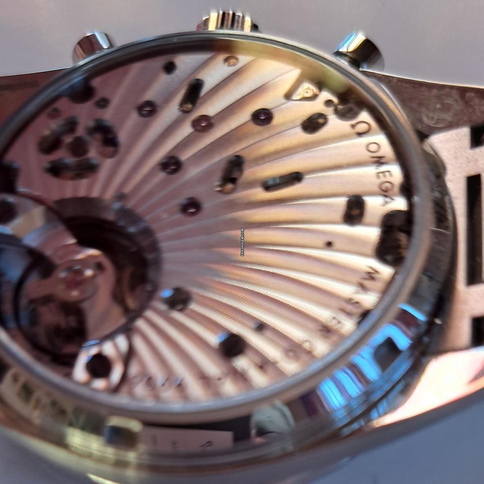 Omega Speedmaster '57332.10.41.51.11.001