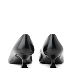 Black New Vara Leather Pumps