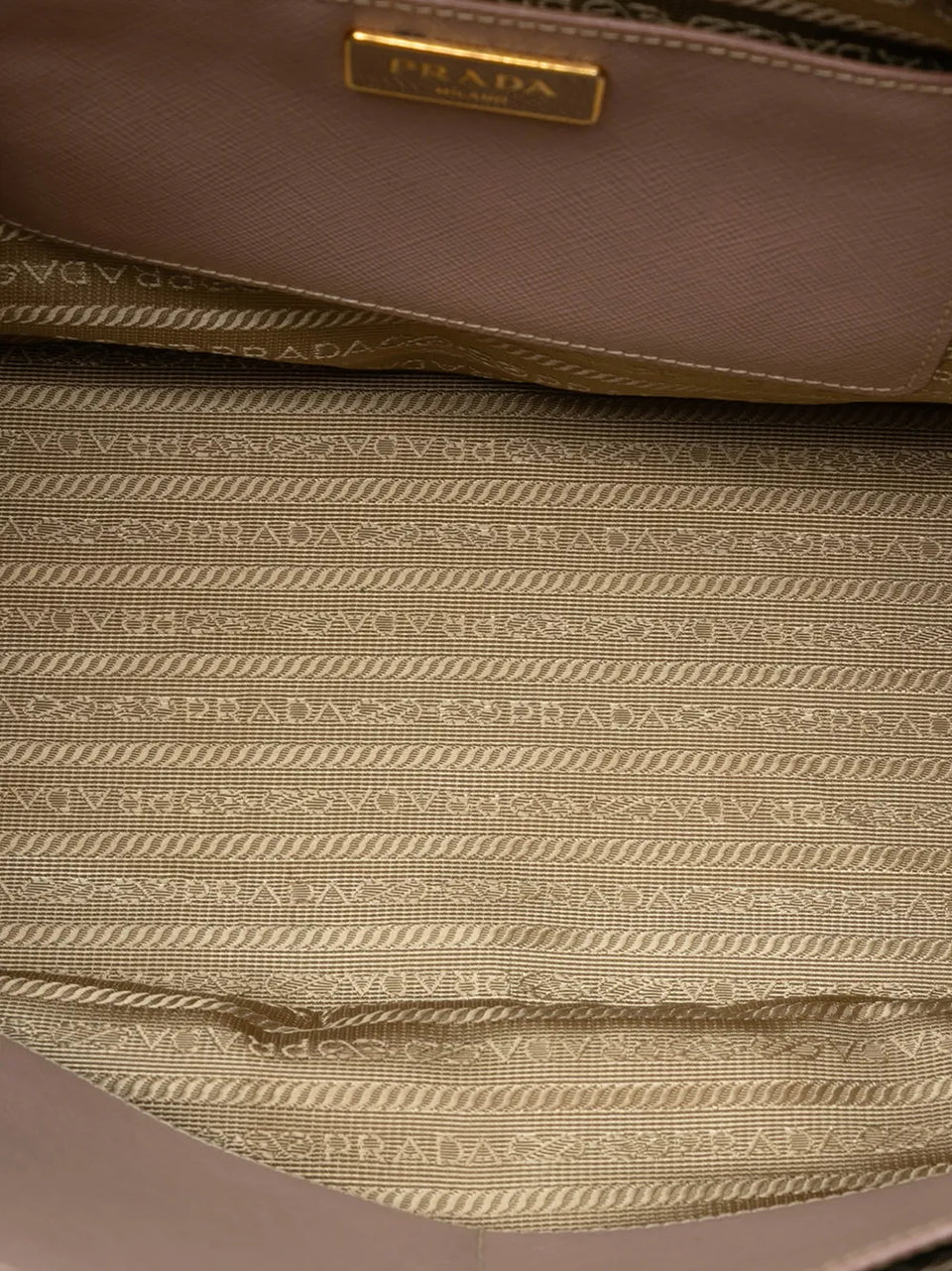 2000-2025 Medium Saffiano Lux Galleria Double Zip satchel