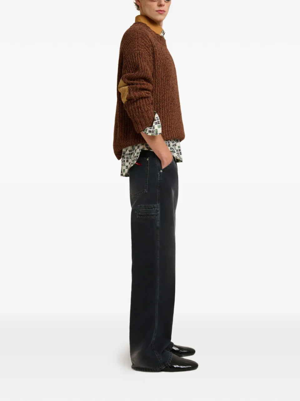 crew neck elbow-patch sweater