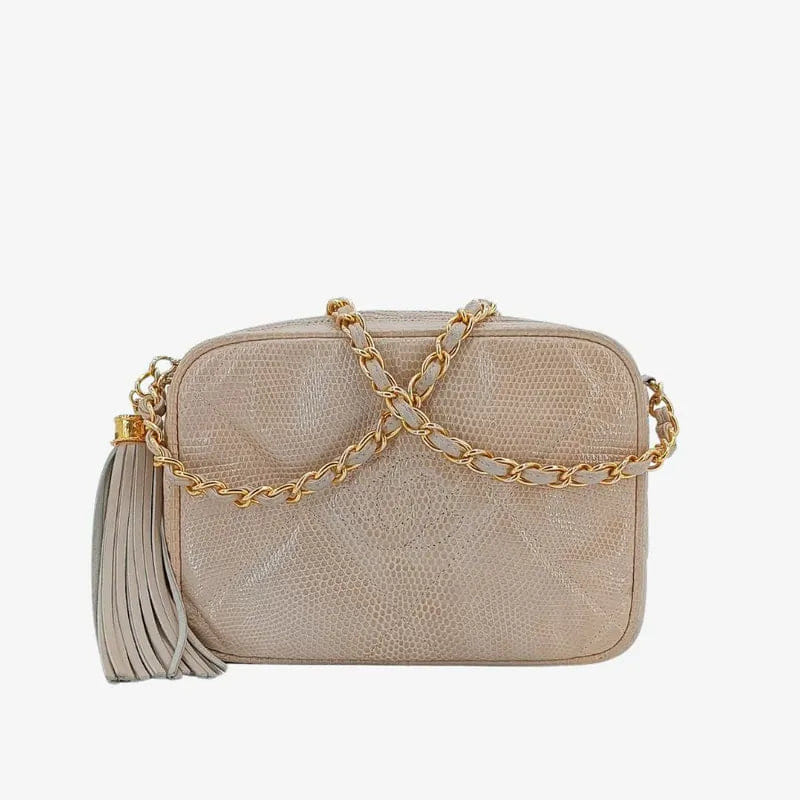 JAH164 - CHANEL Vintage Pink Lizard skin Tassel Camera bag