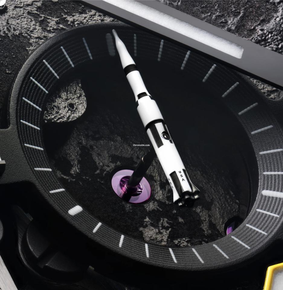 Omega NEW RELEASE Apollo 8 Dark Side of the Moon 310.92.44.50.01.001