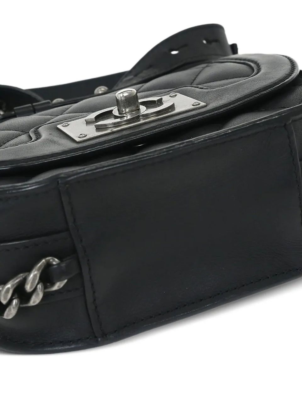 2015-2016 quilted shoulder bag