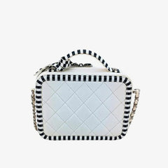 JAH168 - CHANEL Bicolor White/Black Caviar Leather Vanity Case Bag