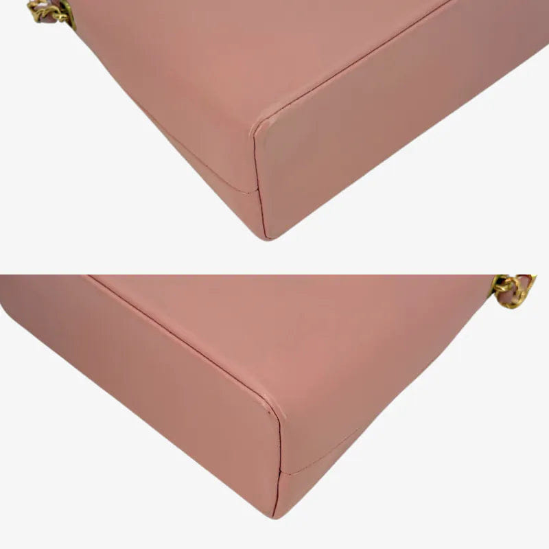 C648 - CHANEL Vintage Pink Lambskin Handbag