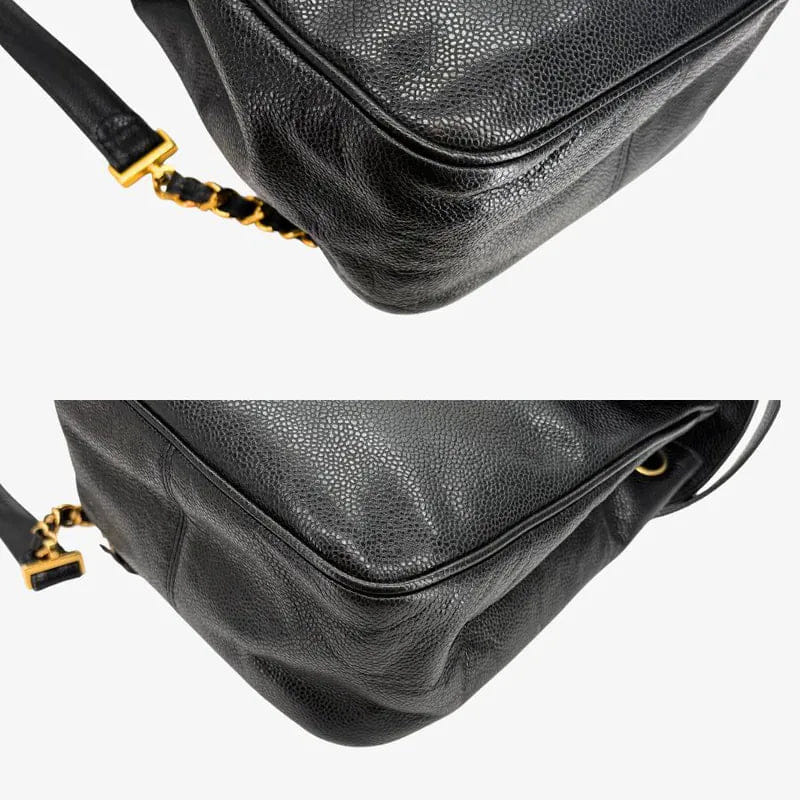 RC861 - CHANEL Vintage Black Caviar Leather Flap Backpack
