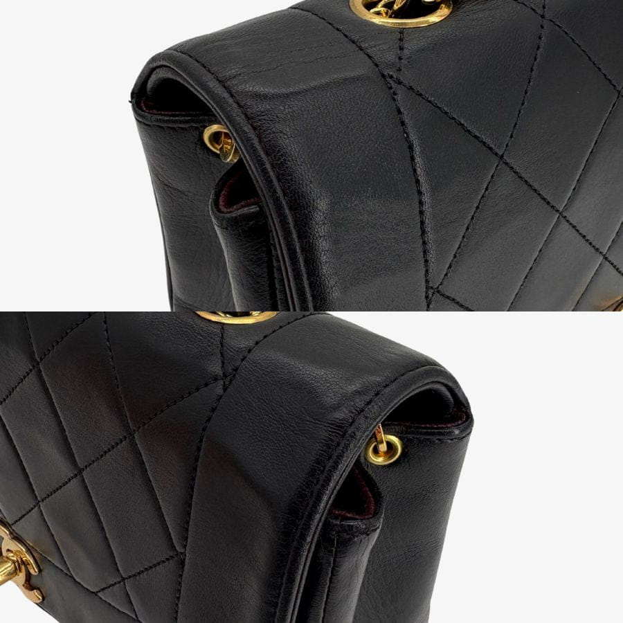 RG433 - CHANEL Vintage Black Lambskin 22cm Diana Flap Bag