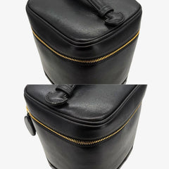 CS059 - CHANEL Vintage Black Lambskin Vanity Case Bag
