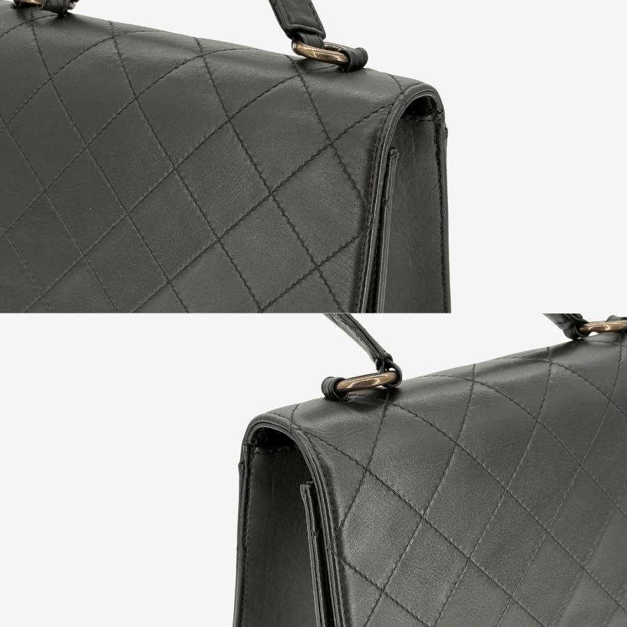 RG362- CHANEL Vintage Black Calfskin Quilted Handbag