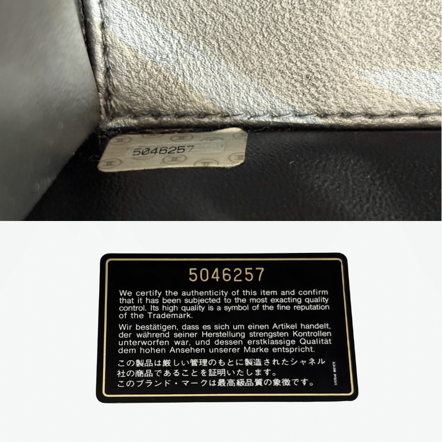 RG362- CHANEL Vintage Black Calfskin Quilted Handbag